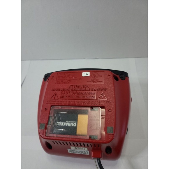 SONY‎ Dream Machine ICF-C111 AM/FM Alarm Clock Radio Red Silver Vintage - Picture 3 of 3